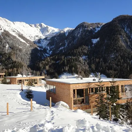 Chalet Gradonna Mountain Resort.6