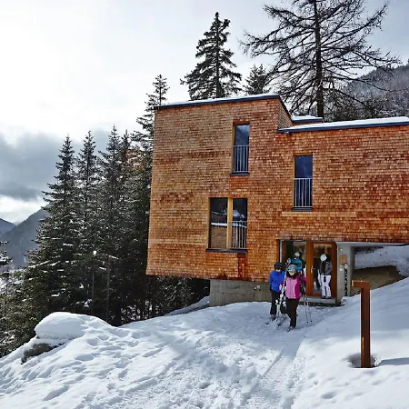 Chalet Gradonna Mountain Resort.6 *