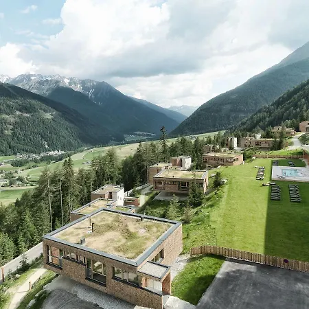 Chalet Gradonna Mountain Resort.6 Holiday home *